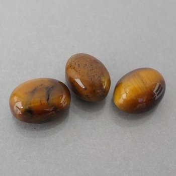 Bra Pris Parti 3 st Mycket Fin Tigeröga 4,49 carat Oval Cabochon Bra Kvalite & Färg Mönster från Indien Köp Nu!