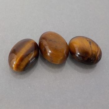 Bra Pris Parti 3 st Mycket Fin Tigeröga 4,34 carat Oval Cabochon Bra Kvalite & Färg Mönster från Indien Köp Nu!