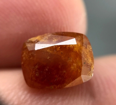 Bra Pris Stor Mycket sällsynt Orange Gul Scheelit 6,30 carat Kudd Slipning Spännande Samlarsten från Pakistan Köp Nu!