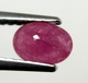 Bra Pris Mycket Fin Rosaaktigt Röd - Purpur Röd Rubin 0,49 carat Oval Slipad Fin Lyster & Prisvärd Kvalitet från Madagaskar Köp Nu!
