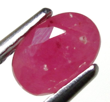 Good Price Very Nice Pinkish Red - Purple Red Ruby 0,65 carat Oval Cut Nice Luster & Price Worthy Quality from Madagascar Purchase Now!