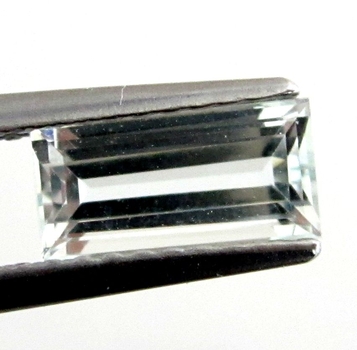 Bra Pris Mycket Vacker Ljus Gulaktig Grön Heliodor (Beryll) 0,95 carat Baguett Slipning Fin Kvalitet från Brasilien Köp Nu!
