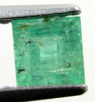 Bra Pris Mycket Sällsynt Skarp Grön Smaragd 0,48 carat Prinsess Slipning Hög Kvalitet från Panjshir Valley Afganistan Köp Nu!