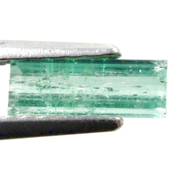 Bra Pris Mycket Sällsynt Blåaktigt Grön Smaragd 0,33 carat Baguett Slipning Hög Kvalitet från Panjshir Valley Afganistan Köp Nu!