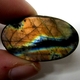 Bra Pris Mycket Fin Kvalitet Regnbågs Lystrande Labradorit 53,44 carat Oval Cabochon Slipning Suverän Lyster & Färgspel från Madagaskar köp Nu!