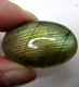 Bra Pris Mycket Fin Kvalitet Regnbågs Lystrande Labradorit 50,05 carat Oval Cabochon Slipning Suverän Lyster & Färgspel från Madagaskar köp Nu!