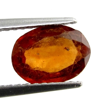 Billigt Pris Rödaktigt Orange Hessonit Granat 1,62 carat Oval Slipning Härlig Färg från Afrika Köp Nu!