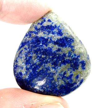 Bra Pris Vackert Blå Mönstrad Afgansk Lapis Lazuli 62,09 carat Dropp Cabochon Slipning Bra Kvalitet Köp Nu!