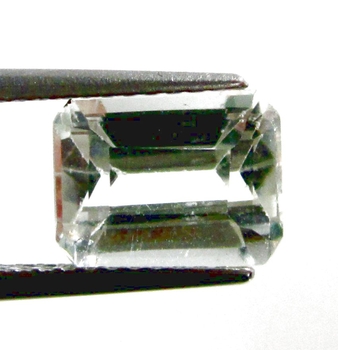 Bra Pris Mycket Vacker Gulaktig Grön Heliodor (Beryll) 2,29 carat Oktagon Slipning Fin Kvalitet & Lyster från Brasilien Köp Nu!