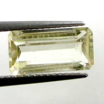 Bra Pris Mycket Vacker Gul Beryll 2,76 carat Oktagon Slipning Bra Kvalitet & Färg från Brasilien Köp Nu!