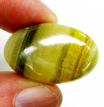 Bra Pris Vacker Mönstrad Bumble Bee Jaspis 33,79 carat Oval Cabochon Slipad Mycket Bra Kvalitet & Färg från Indonesien Köp Nu!