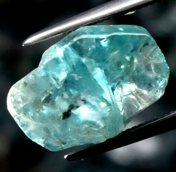 Bra Pris Sällsynt Rå Oslipad Intensiv Blå Zirkon 6,92 carat Naturlig Kristall från Kambodja Köp Nu!
