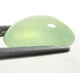 Bra Pris Mycket Fin Färg Äppelgrön Prehnit 3,80 carat Oval Cabochon Slipning Helt Transparent & Topp Kvalitet från Madagaskar Köp Nu!