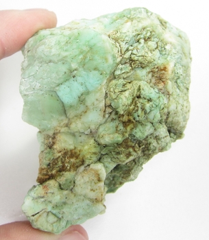 Bra Pris Specimen Vacker Mjukt Grön Opal 123,9 gram Naturlig Bit med Opal i Grönt Grädd Vit och Brun Nyans från Anderna i Peru Köp Nu!
