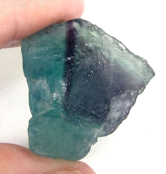 Bra Pris Mycket Fin Randig Grön Violett Mix Färg Fluorit 25 gram Naturlig Kristall Brottstycke Transparent Bästa Kvalitets Matrial från Kina Köp Nu!