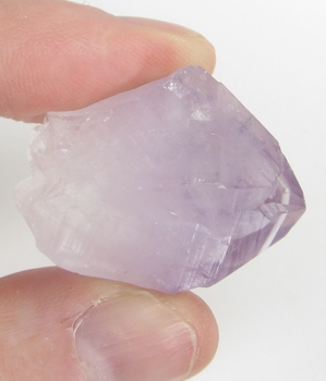 Bra Pris Vacker Obehandlad Rå Oslipad Violett Ametist Spets 18,9 Gram Naturligt Terminerad Kristall Finaste Kvalitet från Brasilien Köp den Nu!