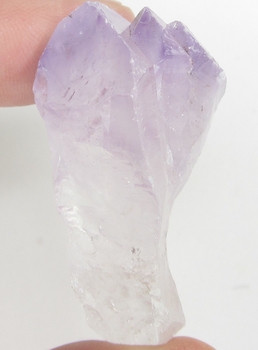 Bra Pris Vacker Obehandlad Rå Oslipad Violett Ametist Spets 22,5 Gram Naturligt Terminerad Kristall Finaste Kvalitet från Brasilien Köp den Nu!