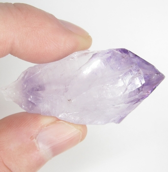 Bra Pris Vacker Obehandlad Rå Oslipad Violett Ametist Spets 23,5 Gram Naturligt Terminerad Kristall Finaste Kvalitet från Brasilien Köp den Nu!