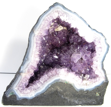 Bra Pris Värdefull Vacker Väldigt Stor Skarp Violett Ametist Grotta 21,5 Kg Formation av Kristaller i Naturlig Geod av Suverän Kvalitet från Brasilien Köp Nu!