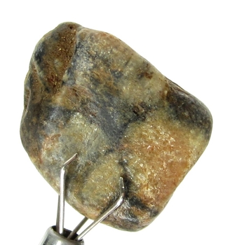 Bra Pris Hög Intressant Rå Oslipad Äkta Korssten (Andalusit) 25,75 Carat Naturligt Kors Mönster Nodul Bit Intressant Sällsynt samlarsten från Brasilien Köp Nu!