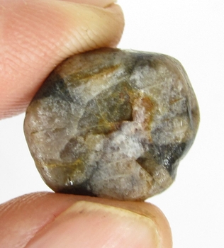 Bra Pris Hög Intressant Rå Oslipad Äkta Korssten (Andalusit) 17,25 Carat Naturligt Kors Mönster Nodul Bit Intressant Sällsynt samlarsten från Brasilien Köp Nu!