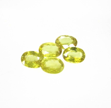 Bra Pris Parti 5 st Lystrande Gulgrön Sphene (Titianit) 4,46 carat Oval Slipad Mycket Fin Kvalitet från Madagaskar Köp Nu!