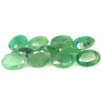 Bra Pris Parti 11 st Fin Grön Zambisk Smaragd 9,25 carat Oval Slipning Fin Prisvärd Kvalitet Köp Nu!