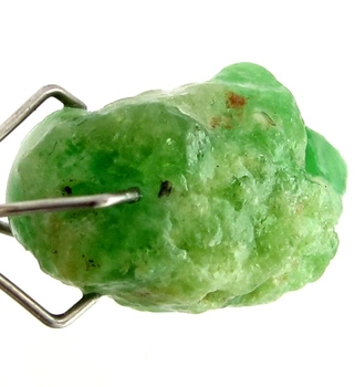 Bra Pris Mycket Stor Sällsynt Intensiv Grön Tsavorit Granat 14,72 carat Stor Naturlig Kristall Topp Kvalitet Samlar Exemplar från Tanzania Köp Nu!