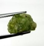 Bra Pris Rå Oslipad Fin Oliv Grön Peridot 6,46 carat Naturlig Kristall Transparent-Translucent från Pakistan Köp Nu!