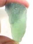 Bra Pris Mycket Fin Grön Mix Färg Fluorit 19,6 gram Naturlig Kristall Brottstycke Transparent Kvalitets Matrial från Kina Köp Nu!