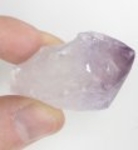 Bra Pris Vacker Obehandlad Rå Oslipad Violett Ametist Spets 29,2 Gram Naturligt Terminerad Kristall Finaste Kvalitet från Brasilien Köp den Nu!