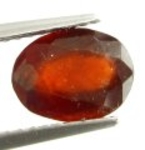 Billigt Pris Rödaktigt Orange Hessonit Granat 1,93 carat Oval Slipning Härlig Färg från Afrika Köp Nu!