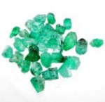 Bra Pris Parti 30 st Rå Oslipad Mycket Sällsynt Intensiv Blåaktigt Grön Smargad Kristall 8,71 carat Naturlig Kristall Transparent från Colombia Köp Nu!