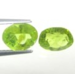 Bra Pris Parti 2 st Mycket Fin Topp Grön Peridot 3,02 carat Oval Slipad Fin Lyster & Billig Kvalitet från Pakistan Köp Nu!