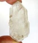 Bra Pris Rå Oslipad Äkta Bergkristall (Färglös Kvarts) 180 carat Naturlig Terminerad Kristall Fin Kvalitet från Brasilien Köp Nu