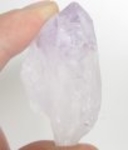 Bra Pris Vacker Obehandlad Rå Oslipad Violett Ametist Spets 31,3 Gram Naturligt Terminerad Kristall Finaste Kvalitet från Brasilien Köp den Nu!