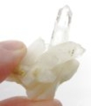 Bra Pris Mycket Fin Intressant Liten Stuff Bergskristall/Vit Kvarts 13,00 gram Naturligt Kluster Terminerade Kristaller från Marocko Köp Nu!