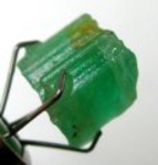 Bra Pris Topp Blåaktigt Grön Smargad 4,39 carat Naturlig Kristall Transparent-Translucent Panjshir Valley Afganistan Köp Nu!