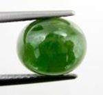 Bra Pris Fin Kvalitet Mycket Sällsynt Grön Demantoid Granat 3,70 carat Oval Cabochon Slipad Fin Färg & Lyster från Afrika Köp Nu!