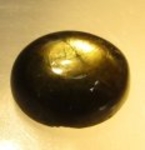 Bra Pris Stor Fin Svart Stjärn Safir 7,88 carat Oval Cabochon Billig Kvalitet från Thailand Köp Nu!
